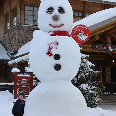 Arctic Heart בית הארחה